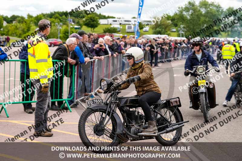 Vintage motorcycle club;eventdigitalimages;no limits trackdays;peter wileman photography;vintage motocycles;vmcc banbury run photographs